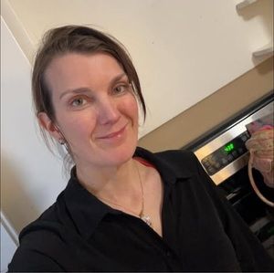 Meet your Posher, Alexandra
